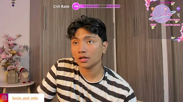 Snapshot of keyott chatting on 05.13.26 keyott online show from 05.13.26