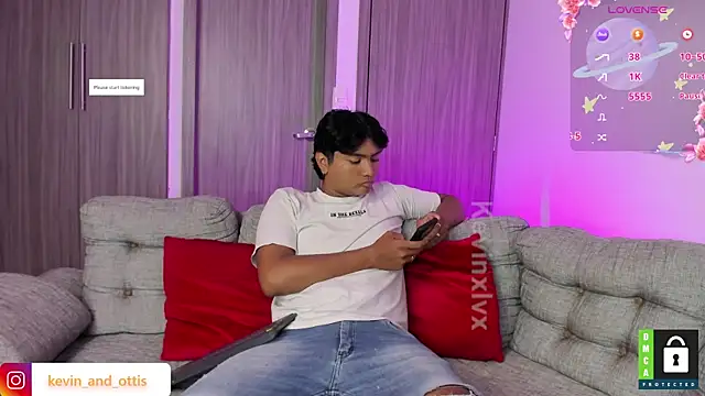 Snapshot of keyott chatting on 05.28.26 keyott online show from 05.28.26