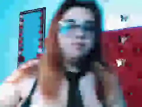 Snapshot of Ozzy_Valentino chatting on 04.09.26 Ozzy Valentino online show from 04.09.26