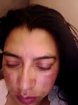 Snapshot of SOFI__10 chatting on 04.20.26 SOFI 10 online show from 04.20.26