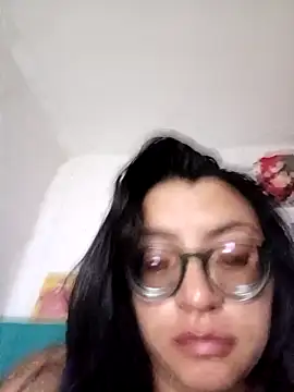 Snapshot of SOFI__10 chatting on 05.06.26 SOFI 10 online show from 05.06.26
