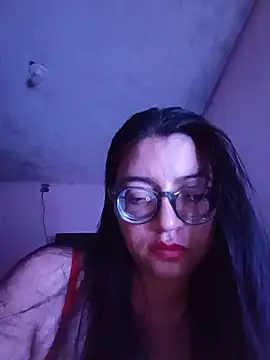 Snapshot of SOFI__10 chatting on 05.15.26 SOFI 10 online show from 05.15.26
