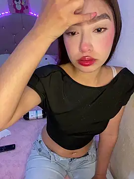 Miakittyyy online show from 06.04.26