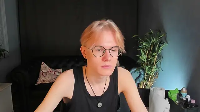 Snapshot of Liam_Blair chatting on 04.16.26 Liam Blair online show from 04.16.26