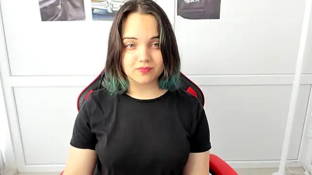 Snapshot of Caroline_cutte chatting on 05.09.26 Caroline cutte online show from 05.09.26