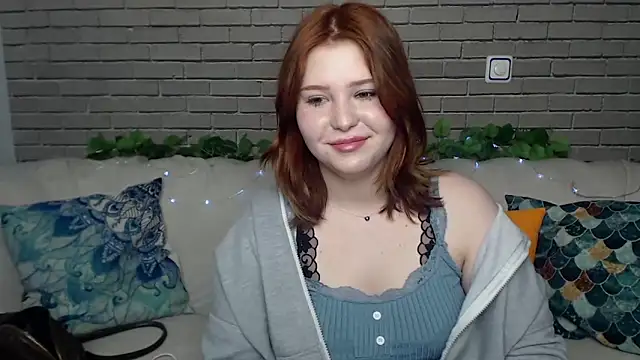 TeonaJ online show from 04.12.26