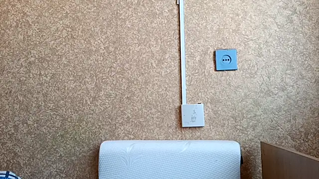 Snapshot of EraPolek chatting on 04.13.26 EraPolek online show from 04.13.26