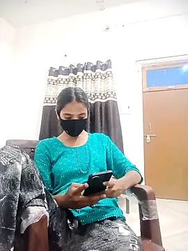 Snapshot of Riya_cum66 chatting on 04.17.26 Riya cum66 online show from 04.17.26