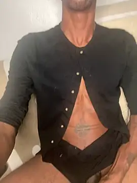 Snapshot of Mrhandsomeazz chatting on 04.11.26 Mrhandsomeazz online show from 04.11.26
