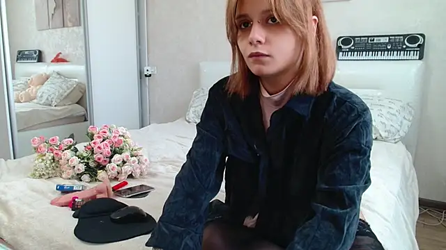 The Slutty Fox online show from 05.12.26