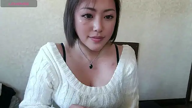 Snapshot of Anna_jpn8 chatting on 05.05.26 Anna jpn8 online show from 05.05.26