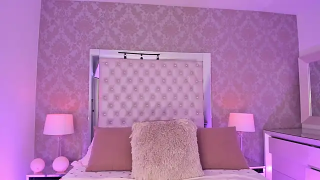 NatashaMilley online show from 04.24.26