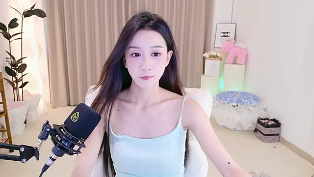 Dancing-CoCo-Pro online show from 06.06.26