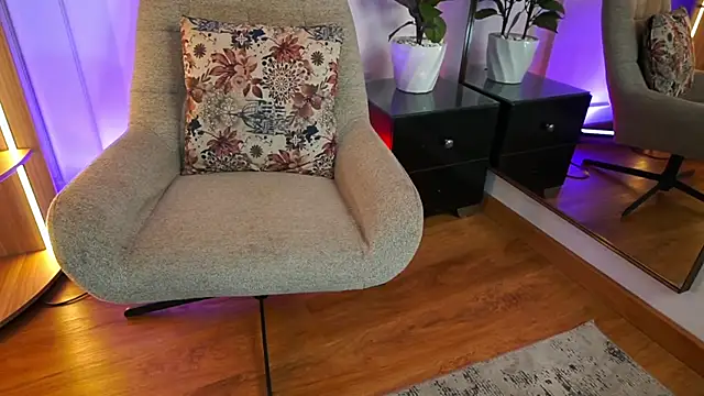 BrianaLane online show from 07.23.26