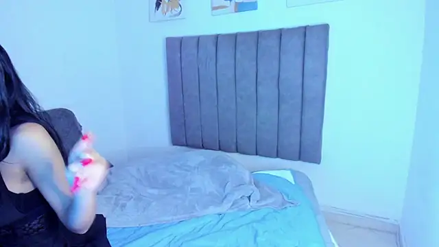 britanny jones1 online show from 04.12.26