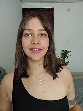 Mari Rouse online show from 05.05.26