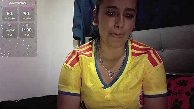 Snapshot of Estefany-magic chatting on 06.18.26 Estefany-magic online show from 06.18.26