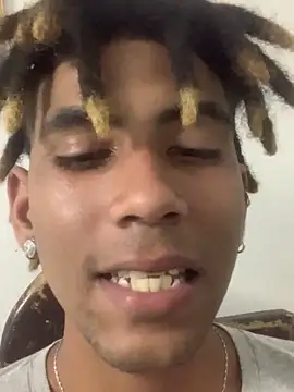 Snapshot of BABYCREAM_ chatting on 04.12.26 BABYCREAM online show from 04.12.26