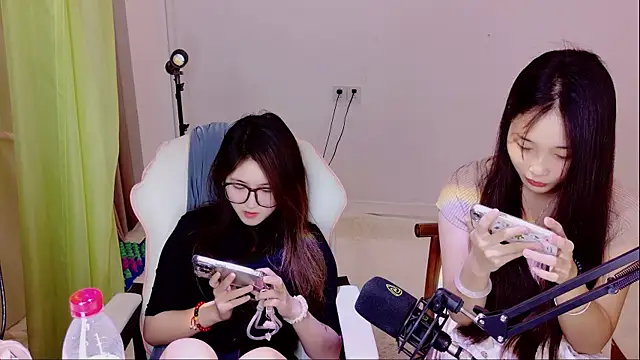 Snapshot of Xiongchumo1120 chatting on 05.30.26 Xiongchumo1120 online show from 05.30.26