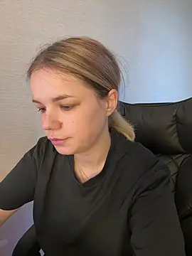 KimEvanss online show from 07.05.26