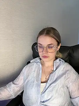 KimEvanss online show from 07.19.26