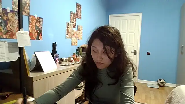 Snapshot of JetFielding chatting on 04.11.26 JetFielding online show from 04.11.26