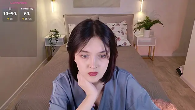 Snapshot of _luny_ chatting on 04.12.26 luny online show from 04.12.26