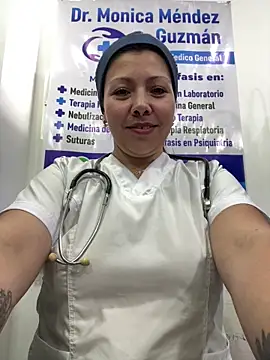 Snapshot of SARA_21- chatting on 04.17.26 SARA 21- online show from 04.17.26
