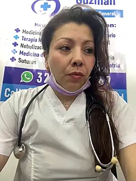 Snapshot of SARA_21- chatting on 04.28.26 SARA 21- online show from 04.28.26