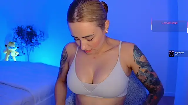 pennyyy  online show from 06.20.26