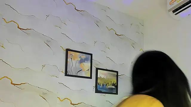Snapshot of Candicewayne chatting on 05.25.26 Candicewayne online show from 05.25.26