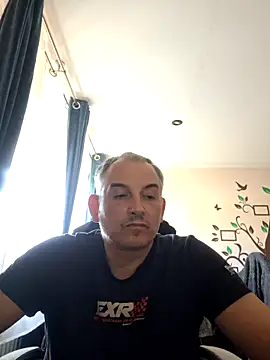 Piotr481 online show from 04.18.26