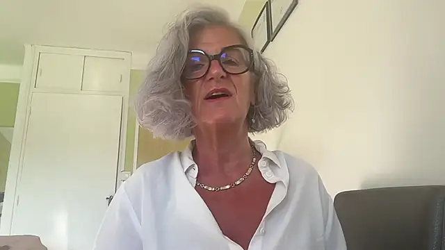 NaughtyMonicaUK online show from 07.05.26