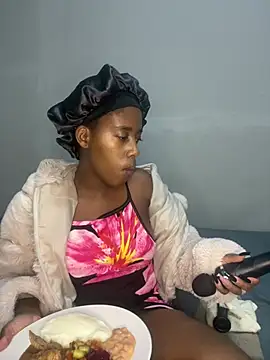 petite bee online show from 05.28.26