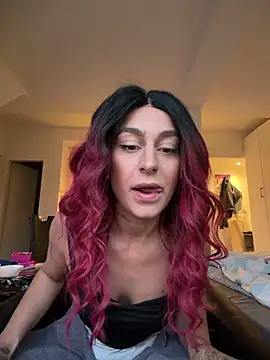 CurlyRouge online show from 04.19.26