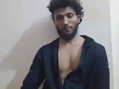 Snapshot of itsmemadhu2019 chatting on 04.18.26 itsmemadhu2019 online show from 04.18.26
