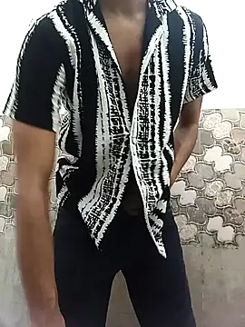 Snapshot of itsmemadhu2019 chatting on 05.23.26 itsmemadhu2019 online show from 05.23.26