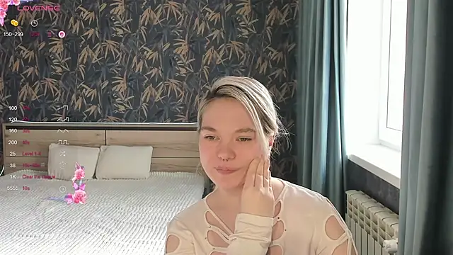 Anna Delon online show from 04.25.26