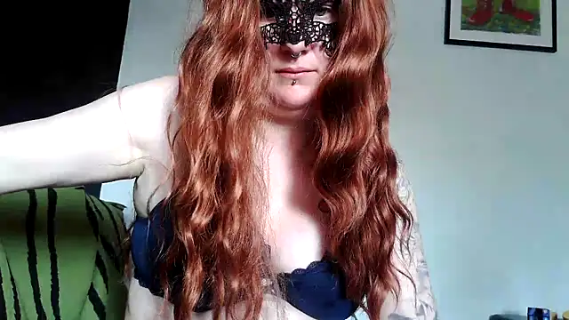 Snapshot of Ruby_1255 chatting on 04.20.26 Ruby 1255 online show from 04.20.26