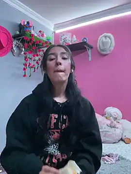NickieCute- online show from 06.10.26