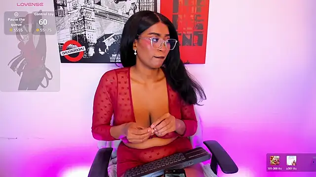 ALISSA SMITH  online show from 05.17.26