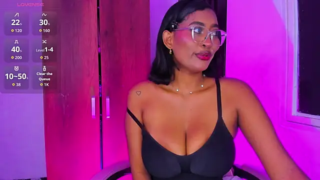 ALISSA SMITH  online show from 07.18.26