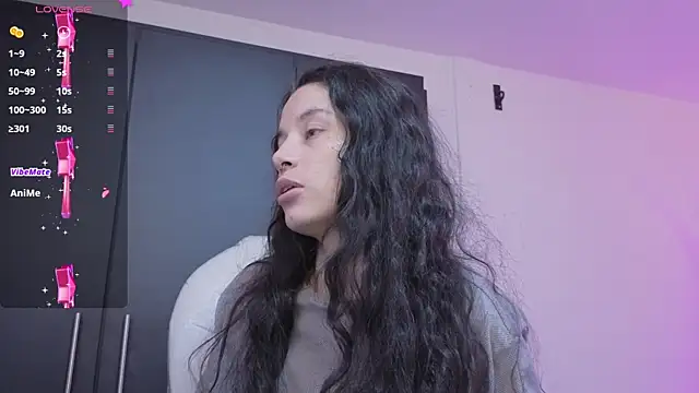 Snapshot of Samantha_bloww1 chatting on 06.21.26 Samantha bloww1 online show from 06.21.26