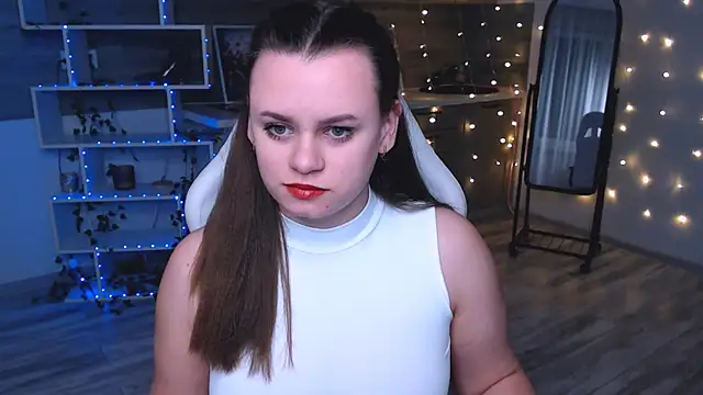 sofiarayan online show from 04.18.26