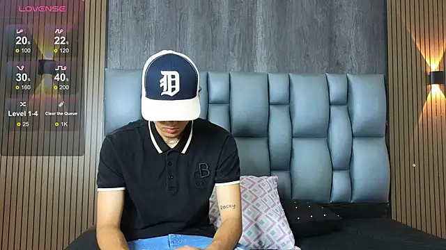 Snapshot of mohamed_malik chatting on 06.03.26 mohamed malik online show from 06.03.26