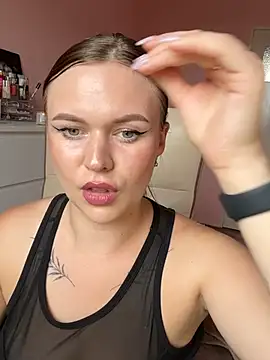SweetLikaaa online show from 05.31.26