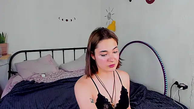 LiyaFly online show from 06.05.26