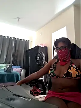 Mel8678 online show from 04.15.26