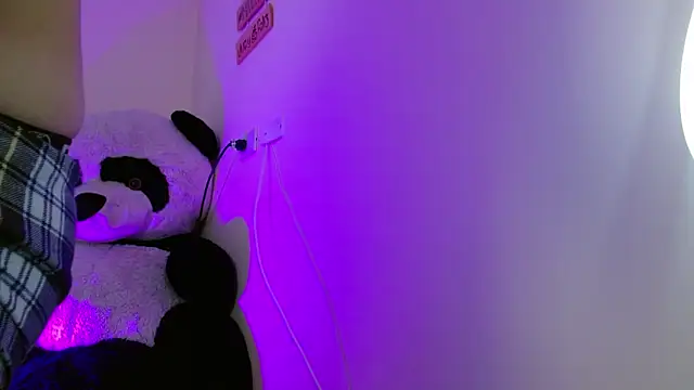 aprildumont online show from 04.20.26