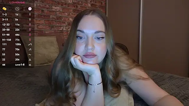 LeryKiss online show from 04.21.26